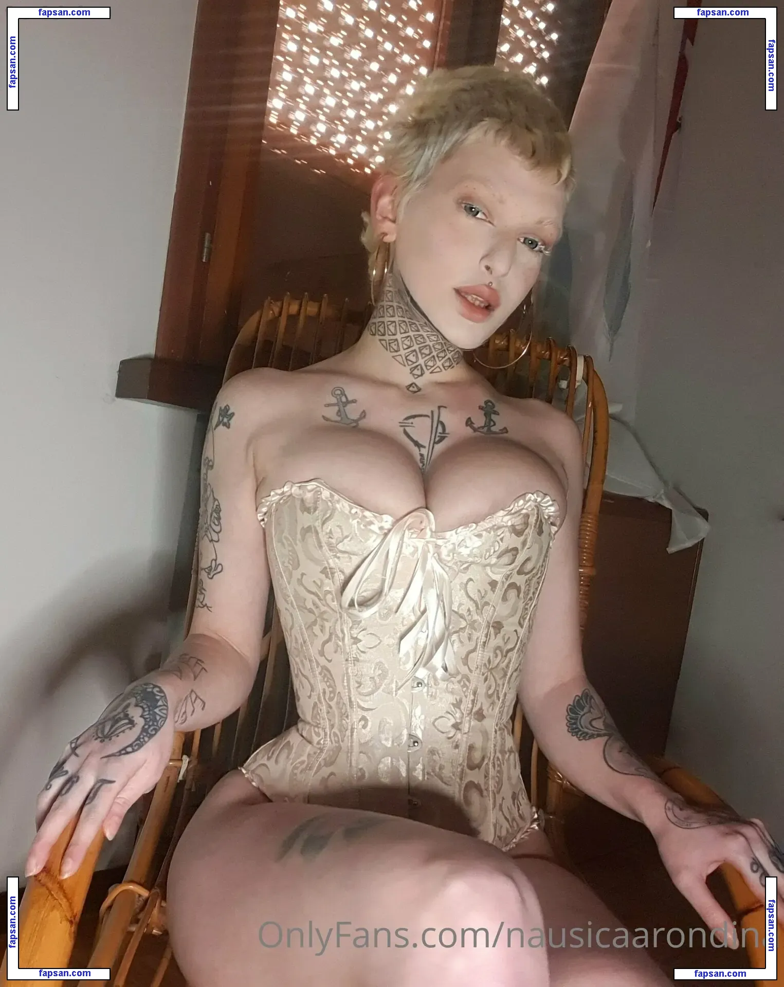 NausicaaRondina nude photo #0070 from OnlyFans