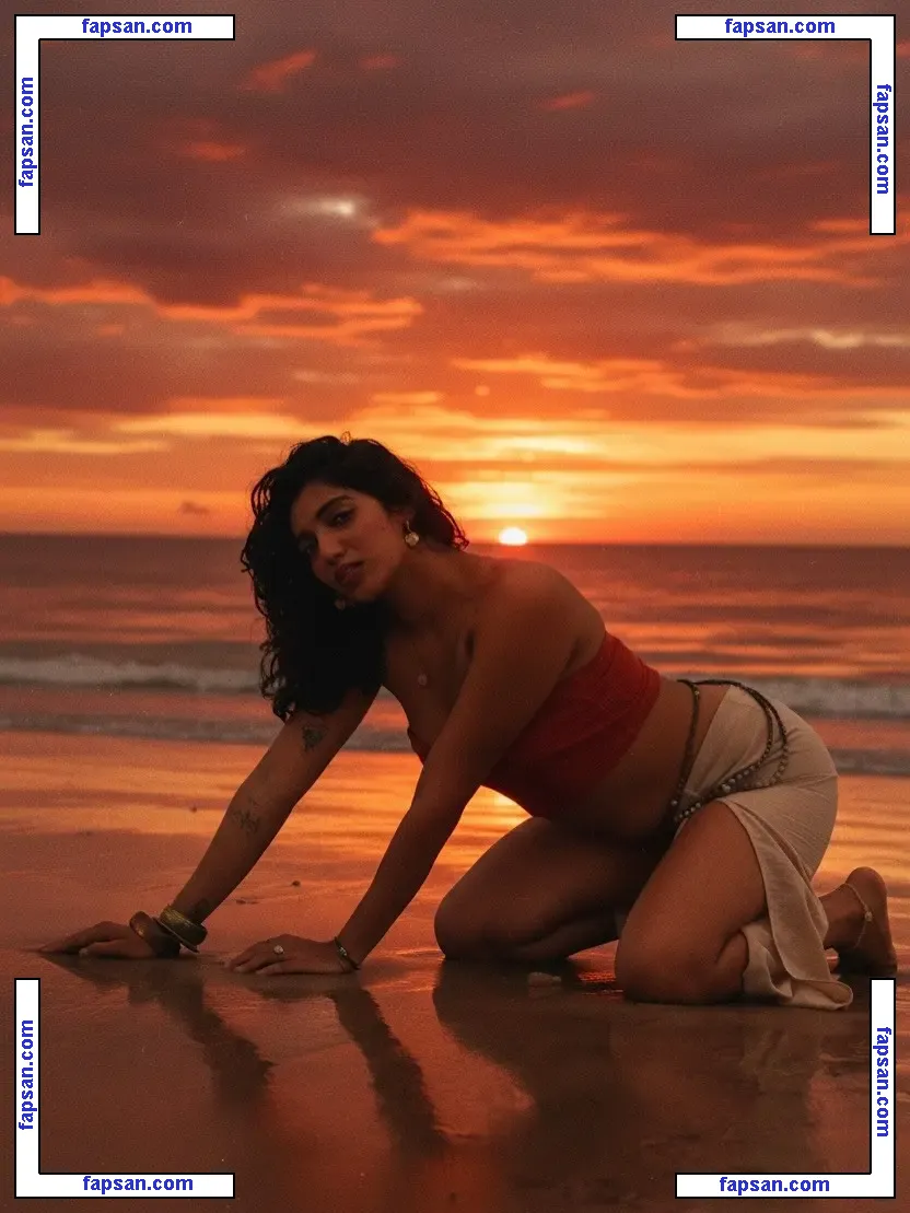 Navya Shetty nude photo #0008 from OnlyFans