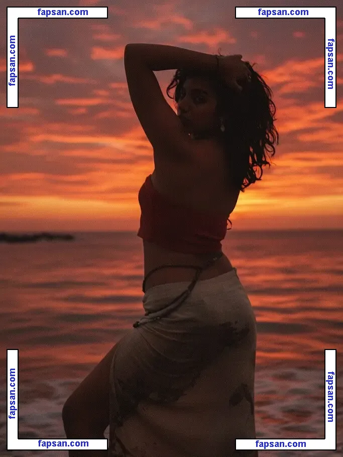 Navya Shetty nude photo #0021 from OnlyFans