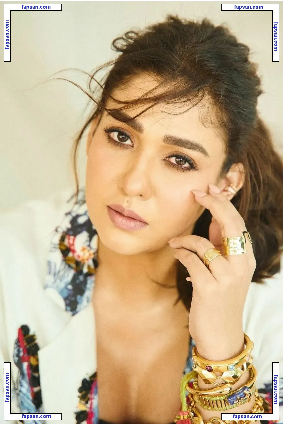 Nayanthara голая фото #0002 с Онлифанс