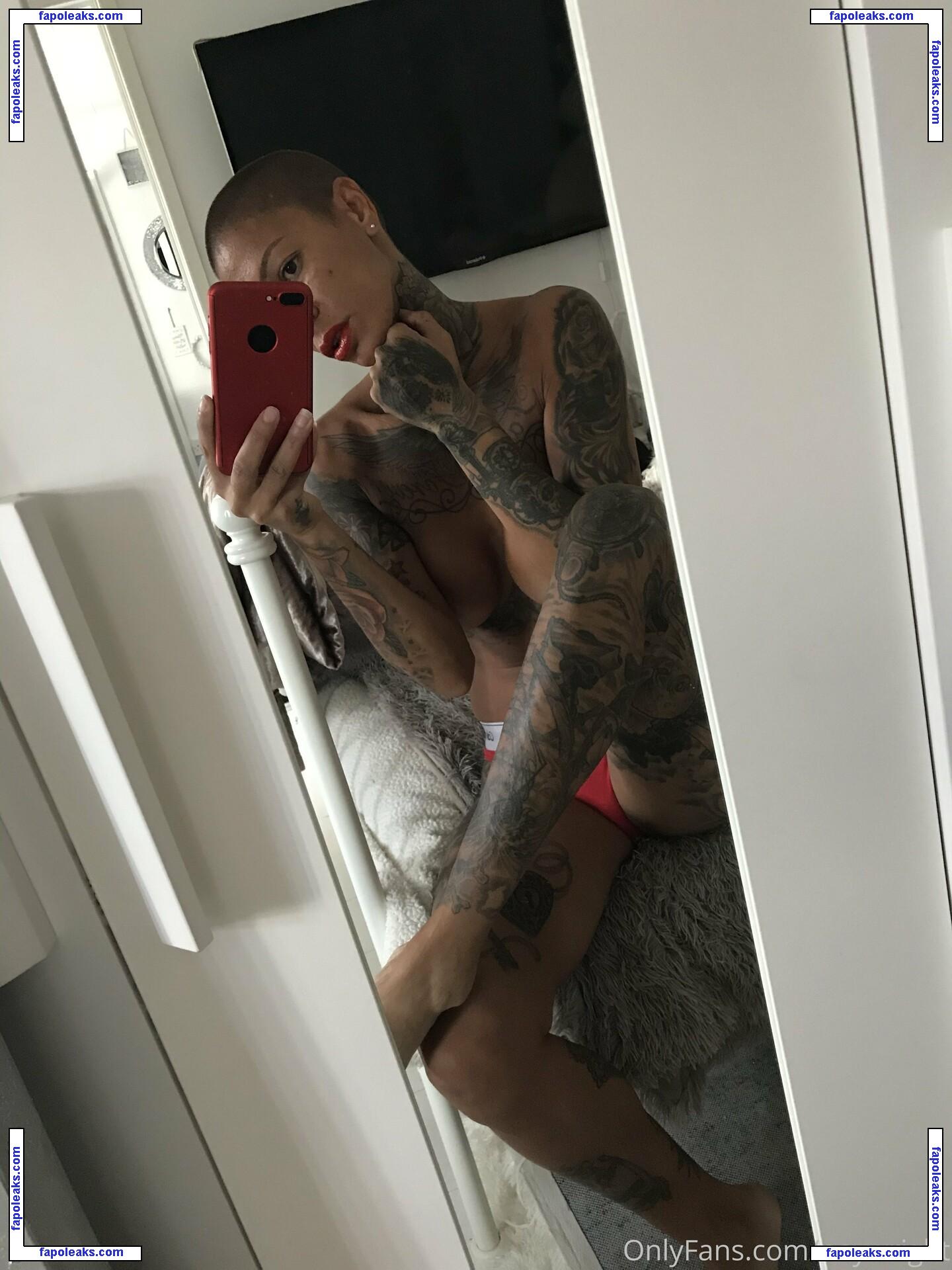 naywright nude photo #0007 from OnlyFans