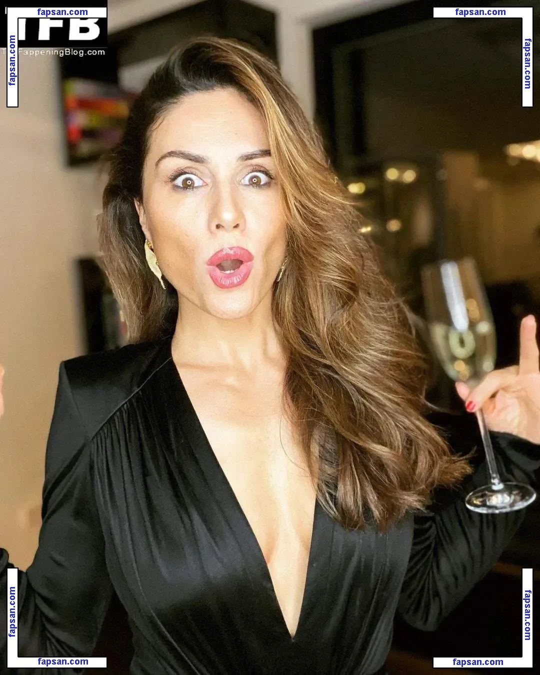 Nazan Eckes nude photo #0275 from OnlyFans