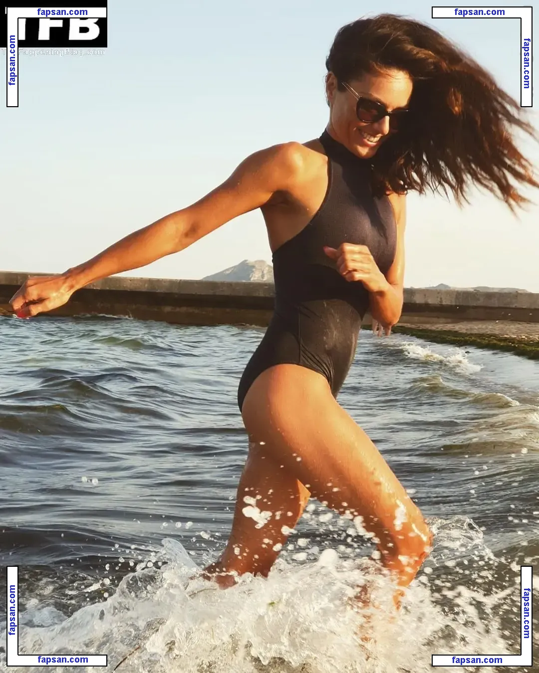 Nazan Eckes nude photo #0287 from OnlyFans