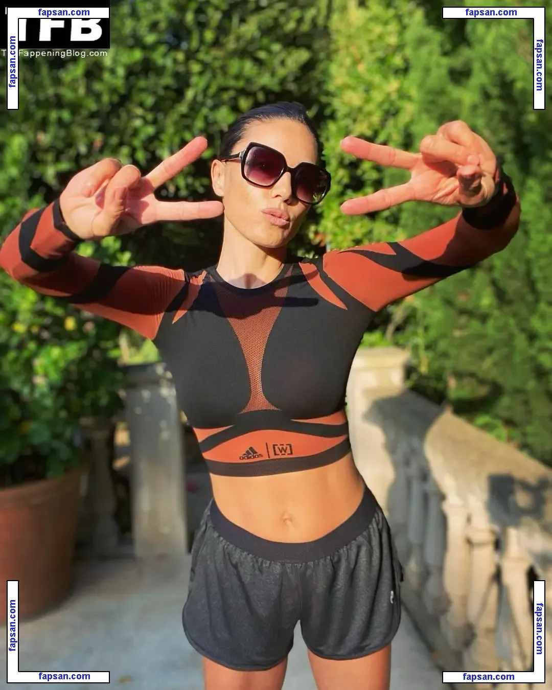 Nazan Eckes nude photo #0450 from OnlyFans