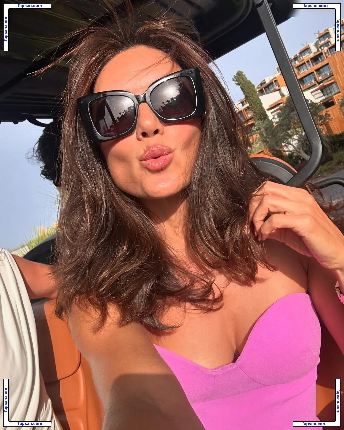 Nazan Eckes nude photo #0573 from OnlyFans
