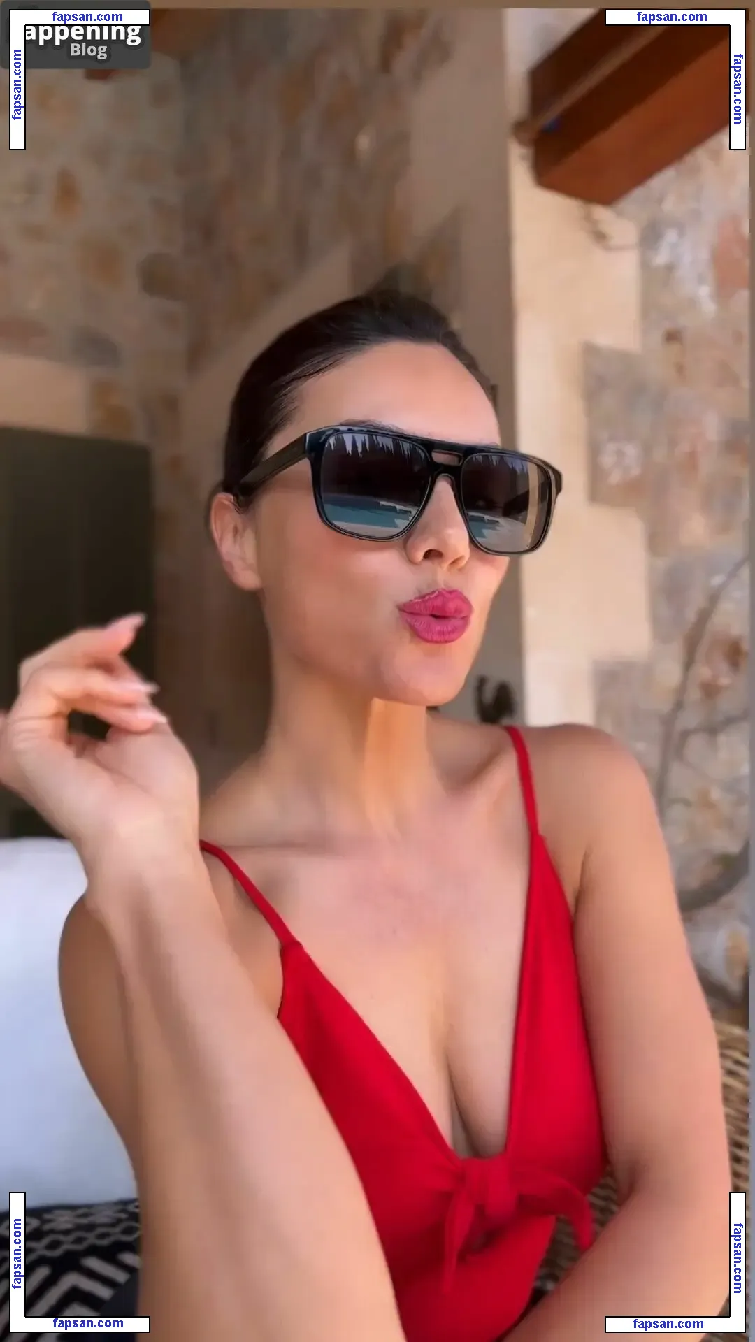 Nazan Eckes nude photo #0588 from OnlyFans