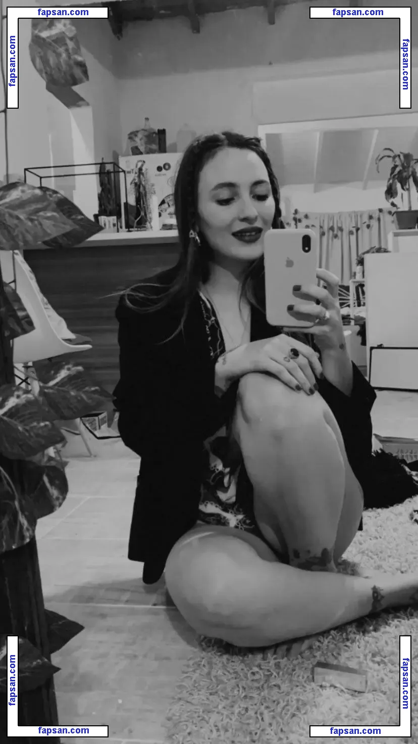 Nazarena Loureiro голая фото #0004 с Онлифанс