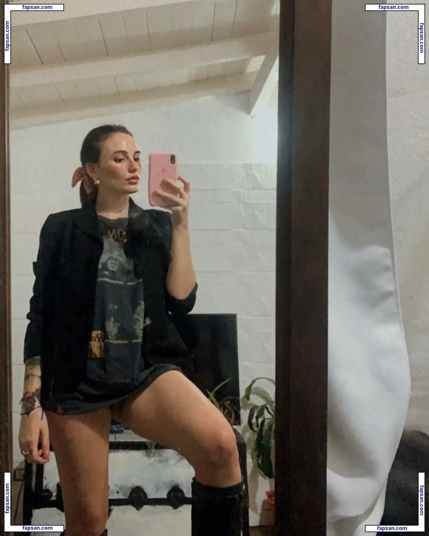 Nazarena Loureiro голая фото #0023 с Онлифанс