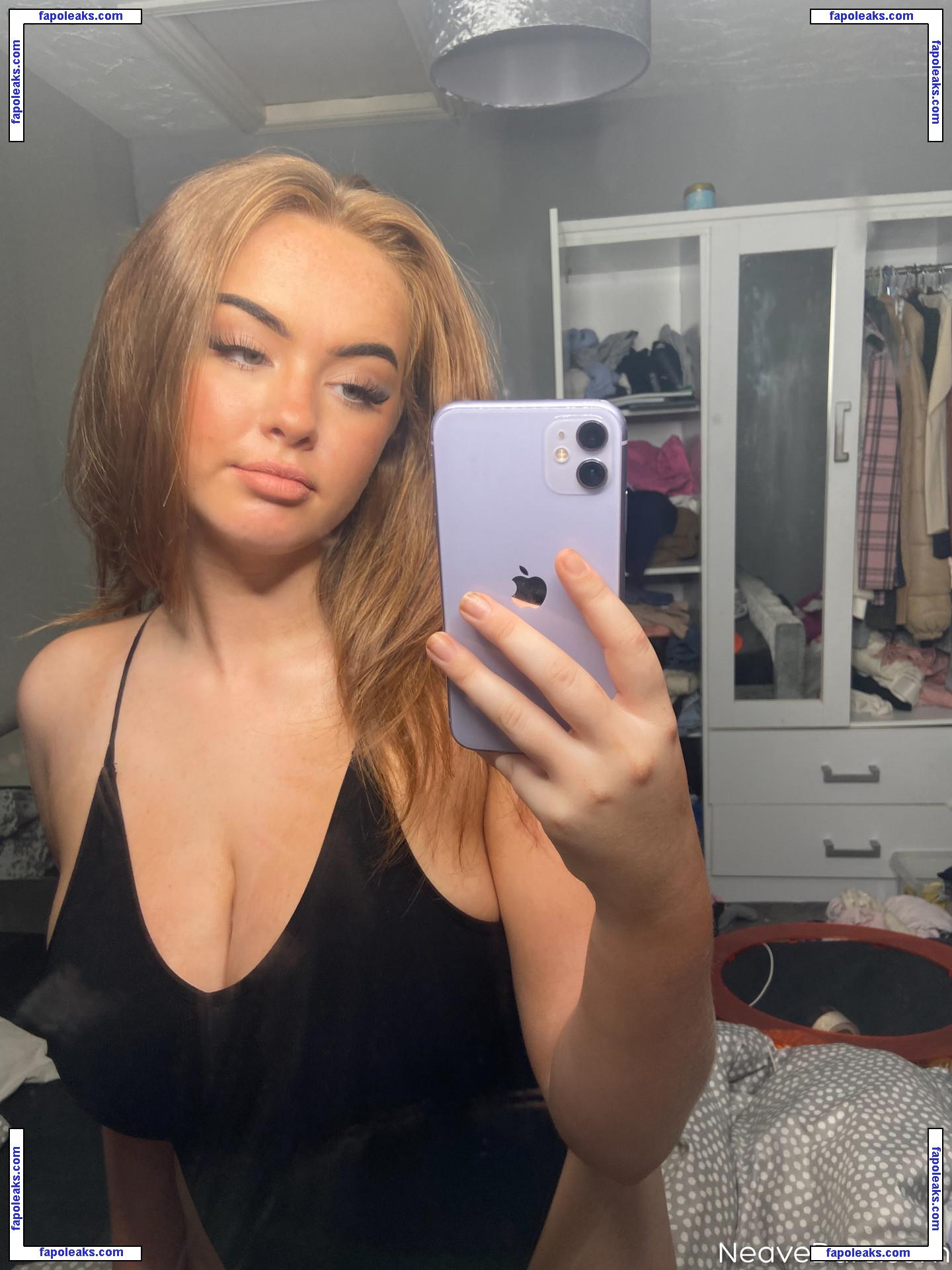 Neave Dare / neavedarex nude photo #0019 from OnlyFans