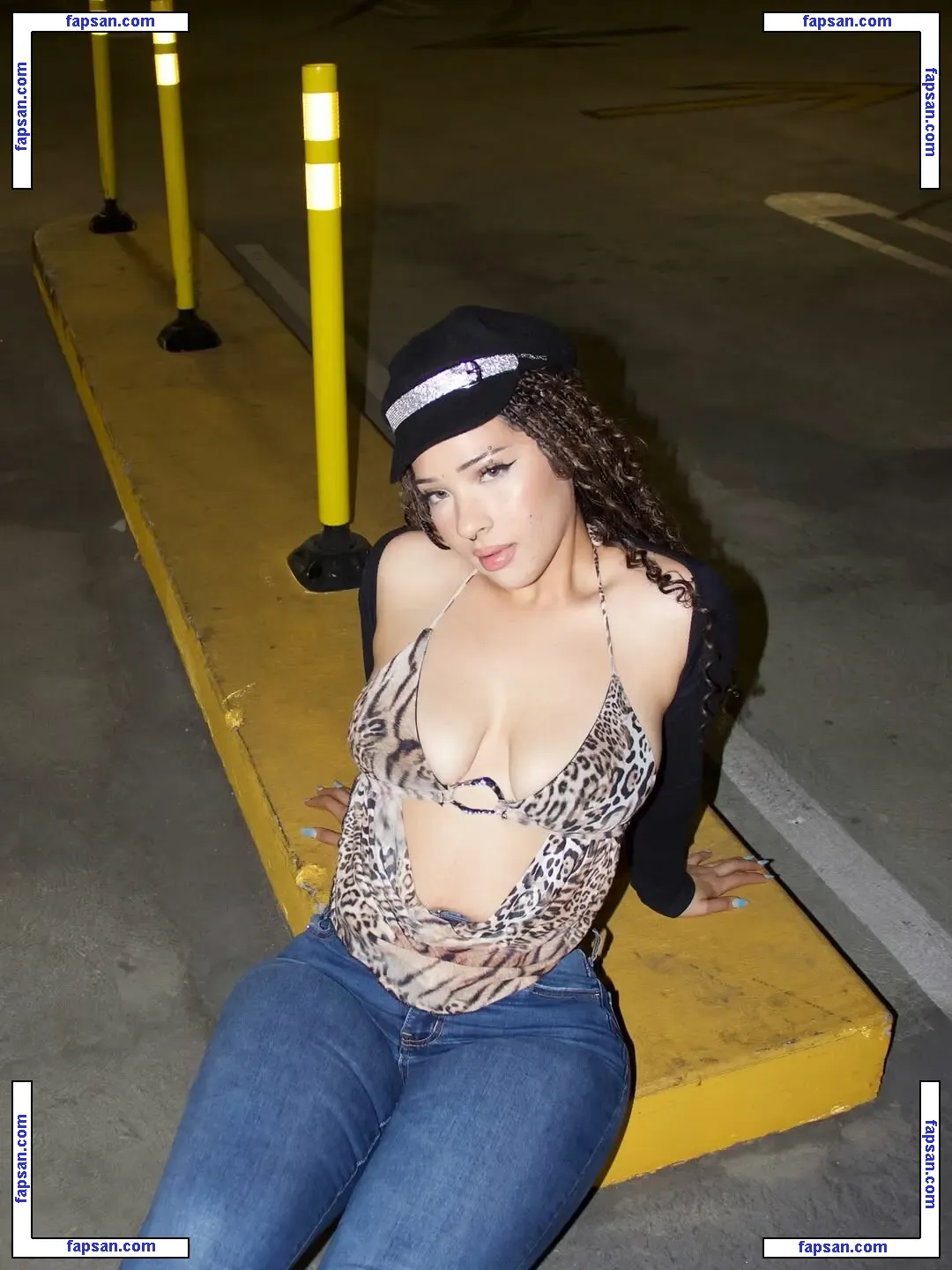 nebulah голая фото #0017 с Онлифанс