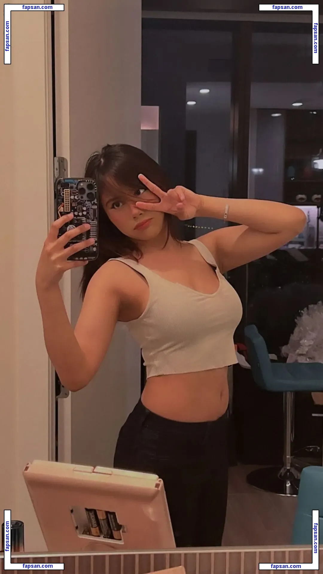 Neekolul nude photo #0043 from OnlyFans
