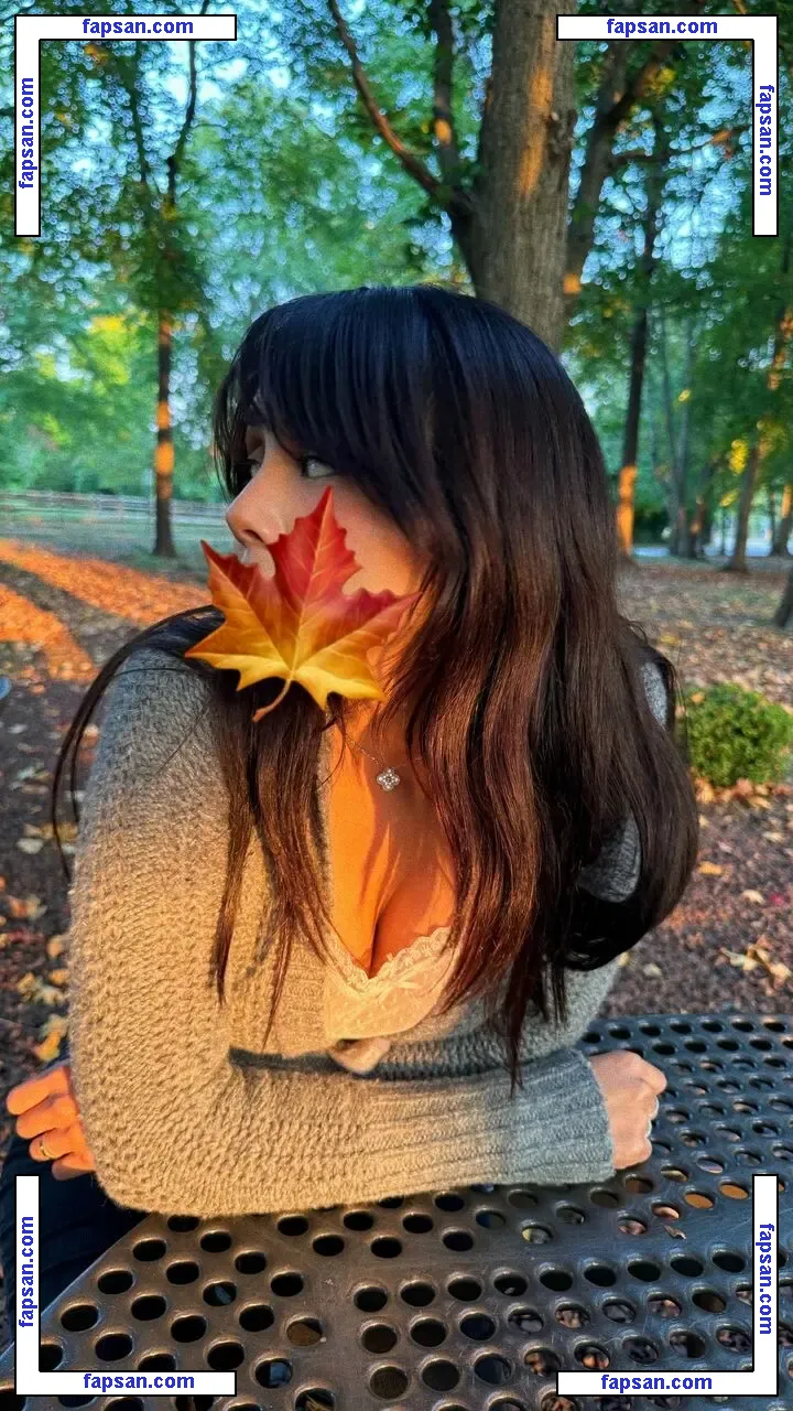 Neekolul nude photo #0650 from OnlyFans
