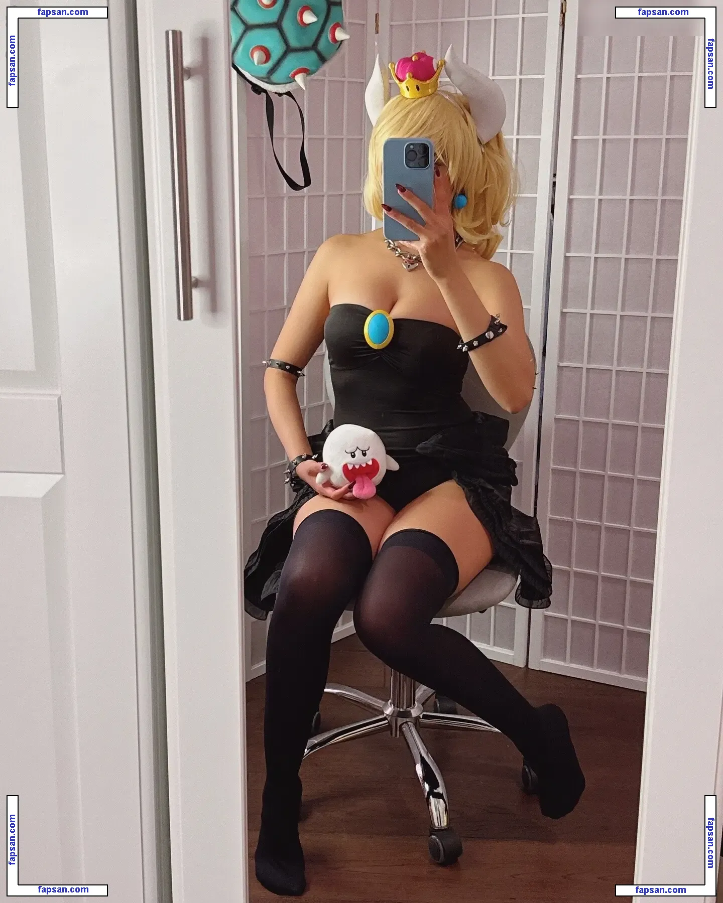 Neekolul nude photo #0657 from OnlyFans