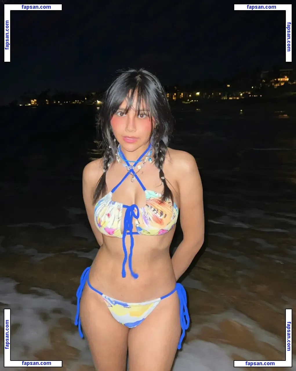 Neekolul nude photo #0672 from OnlyFans