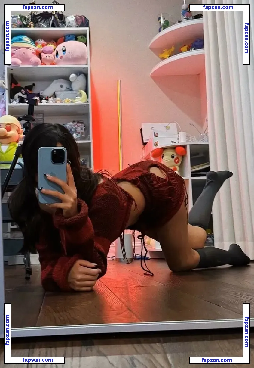 Neekolul nude photo #0675 from OnlyFans