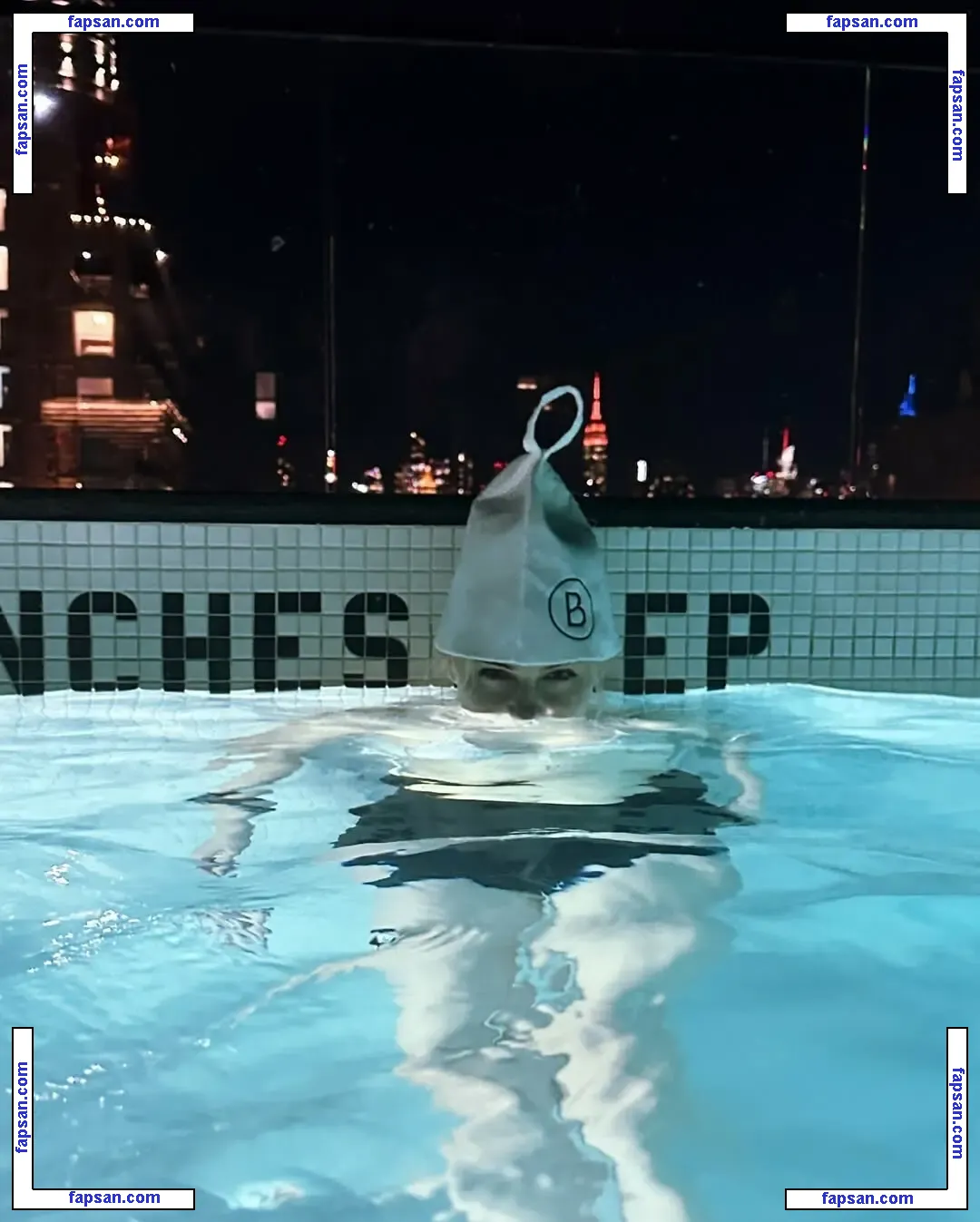 Nefffss голая фото #0062 с Онлифанс