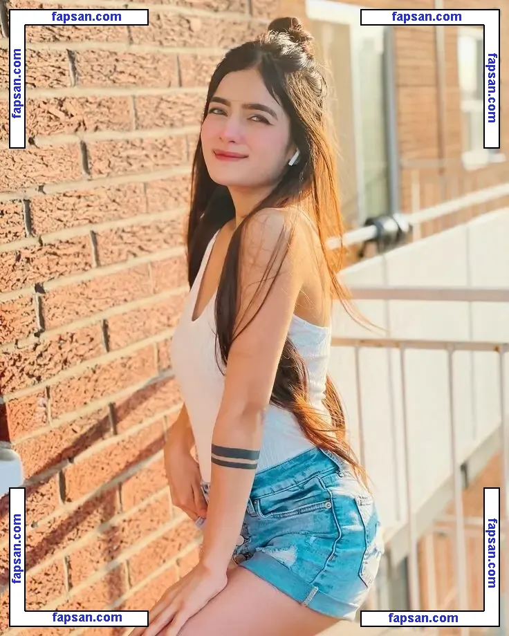 Neha Jethwani nude photo #0006 from OnlyFans