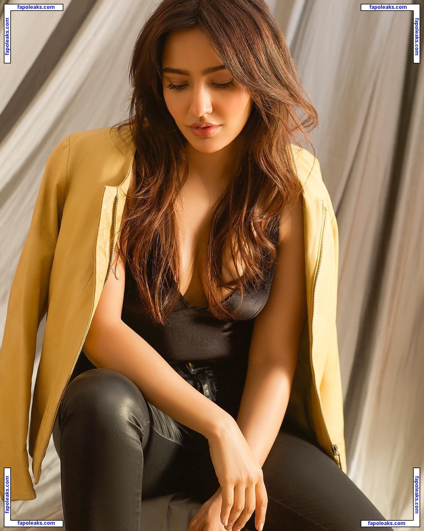 Neha Sharma / nehasharmaofficial голая фото #0021 с Онлифанс