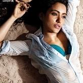 Neha Sharma голая #0011