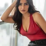 Neha Sharma голая #0029