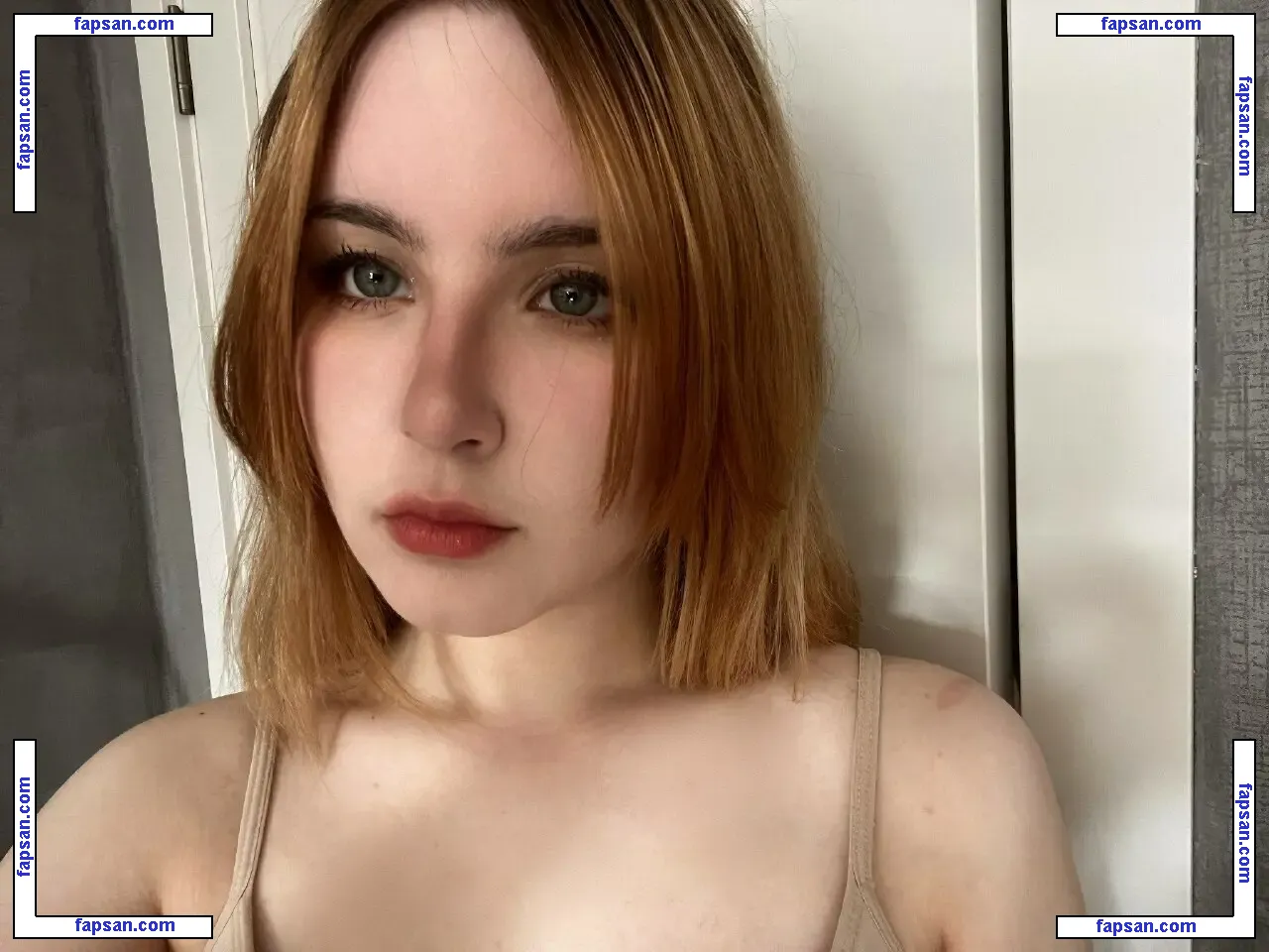 nekonfetka25 nude photo #0007 from OnlyFans