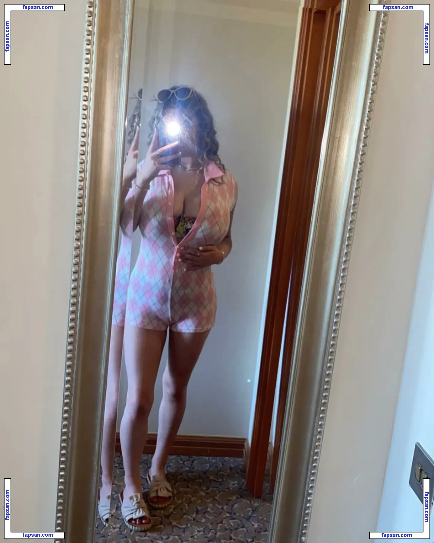 Nell H / nell.h.04 / nellnl nude photo #0005 from OnlyFans