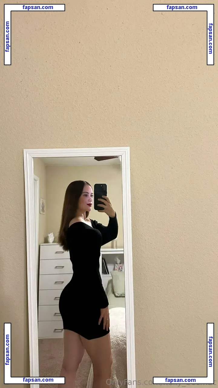 Nelly Becmac nude photo #0020 from OnlyFans