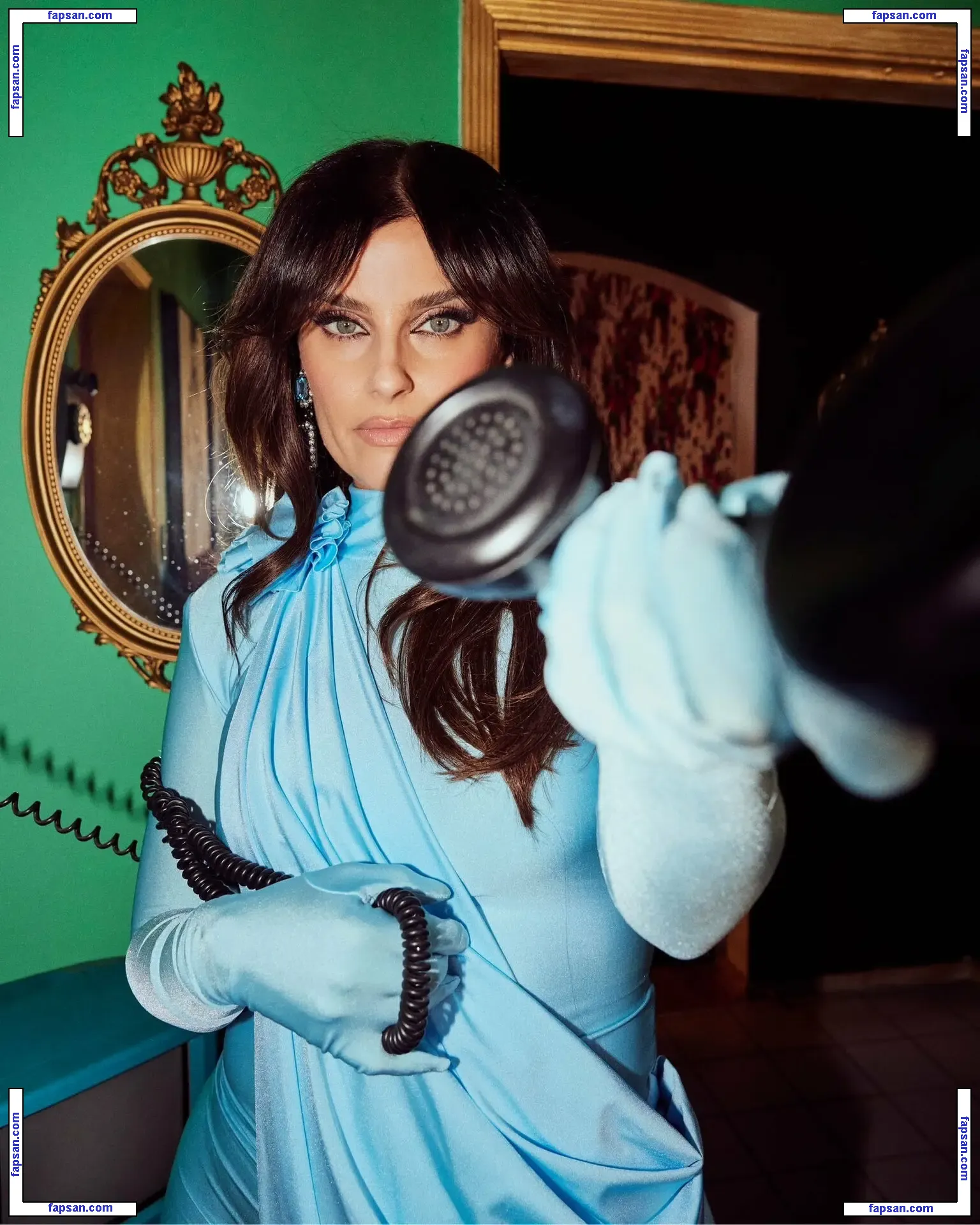 Nelly Furtado голая фото #0104 с Онлифанс