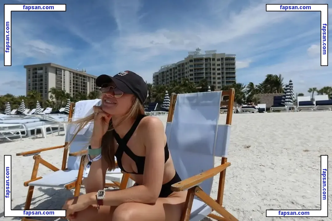 Nelly Korda nude photo #0011 from OnlyFans