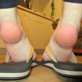 neolasoles голая #0032