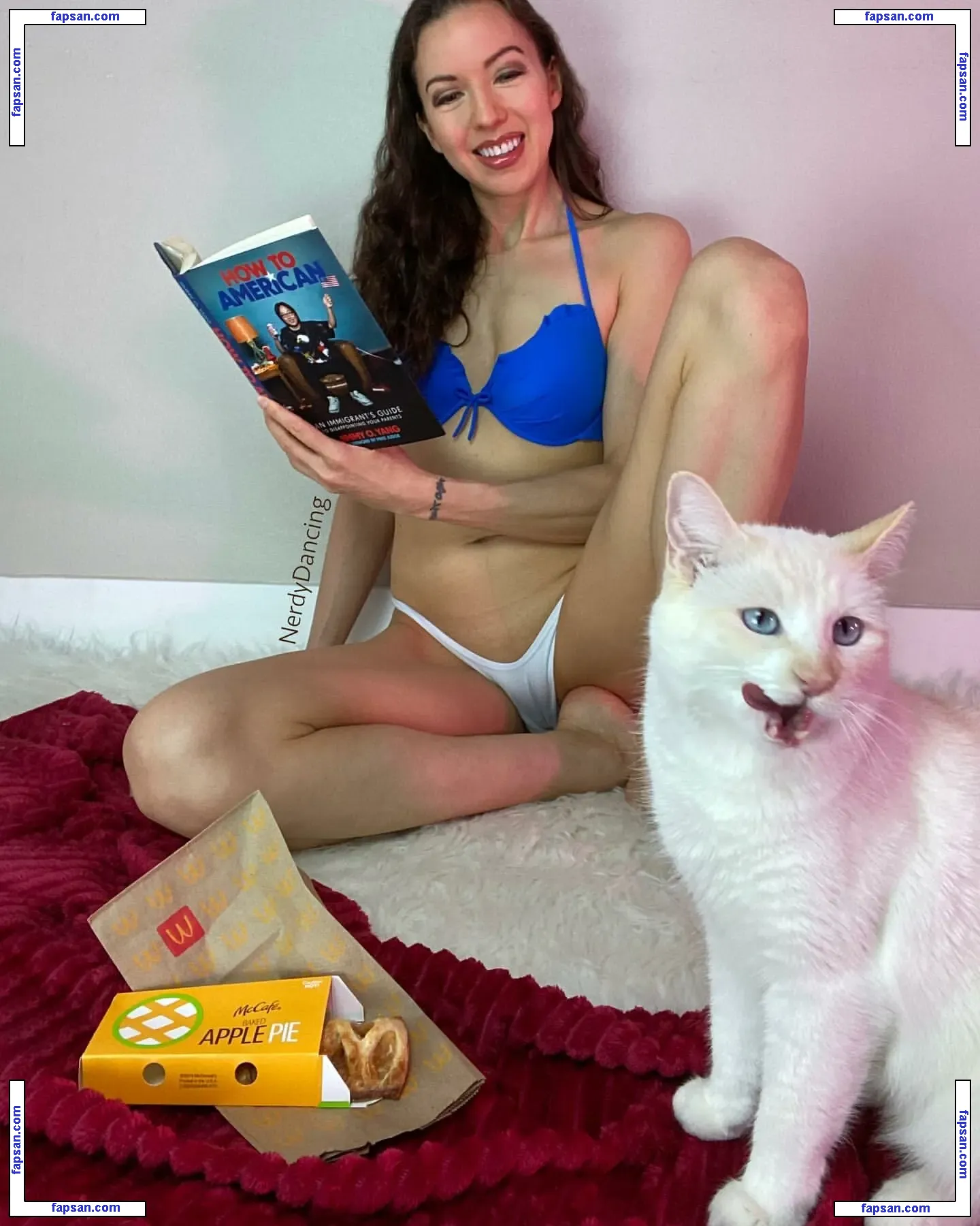 Nerdy Dancing nude photo #0030 from OnlyFans