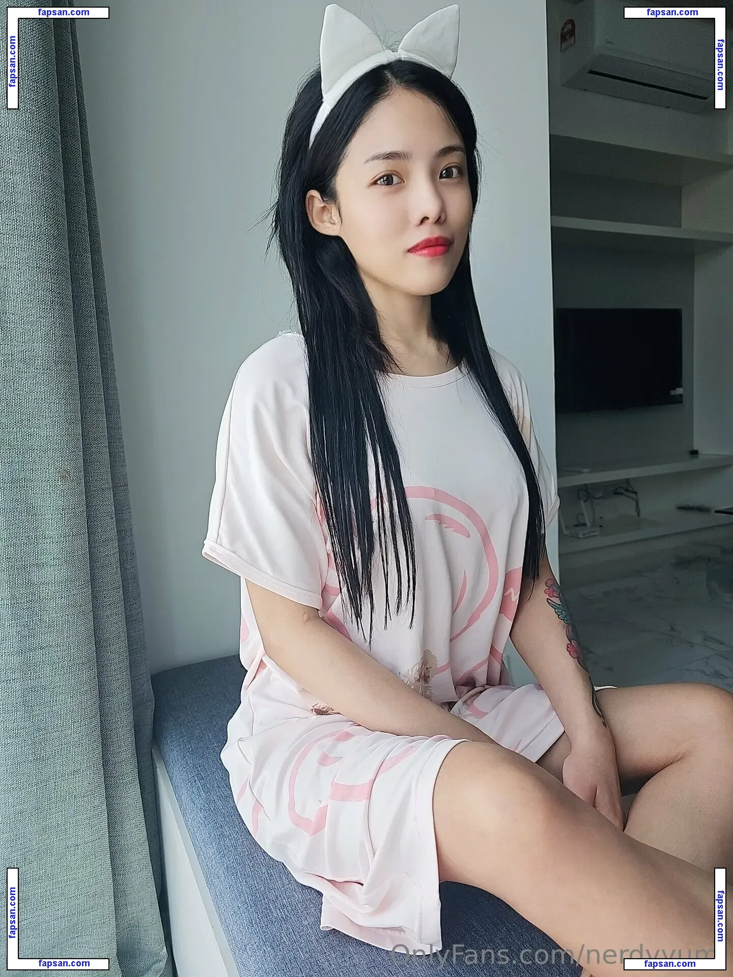 nerdyyumi nude photo #0012 from OnlyFans