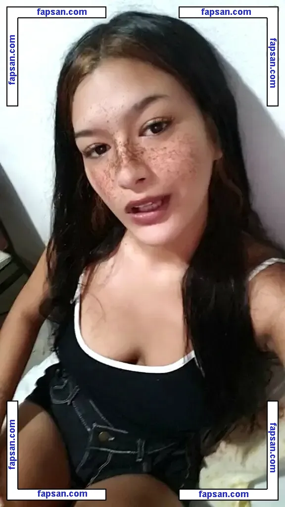 nerunchis голая фото #0002 с Онлифанс