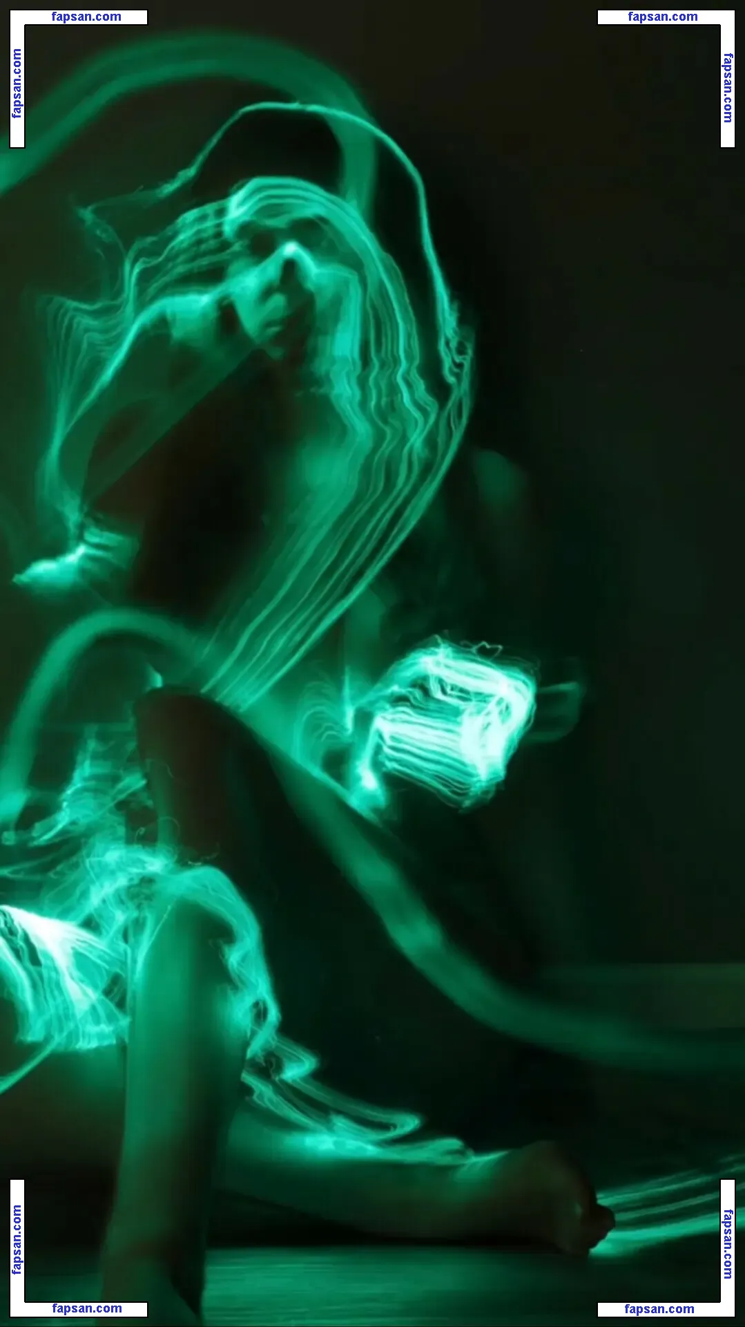 Nerushimav nude photo #0100 from OnlyFans