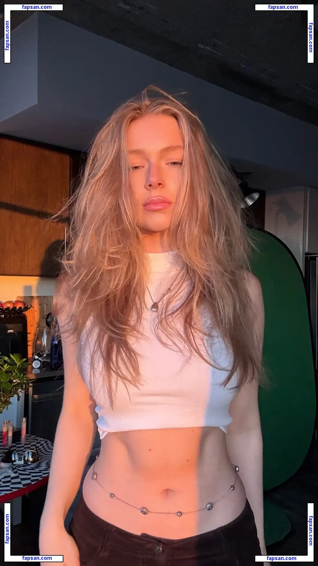 Nerushimav nude photo #0102 from OnlyFans