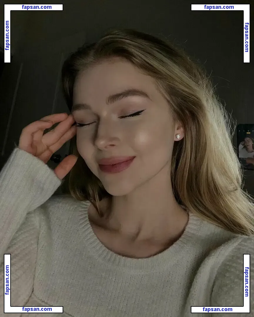 Nerushimav nude photo #0119 from OnlyFans