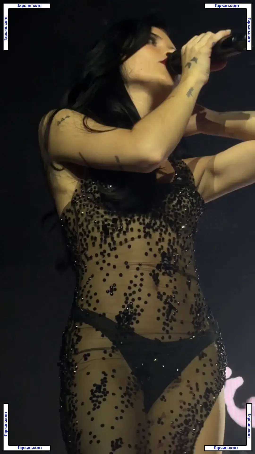 Nessa Barrett голая фото #0260 с Онлифанс