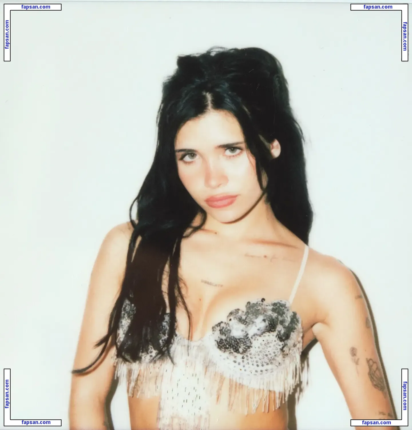 Nessa Barrett голая фото #0281 с Онлифанс