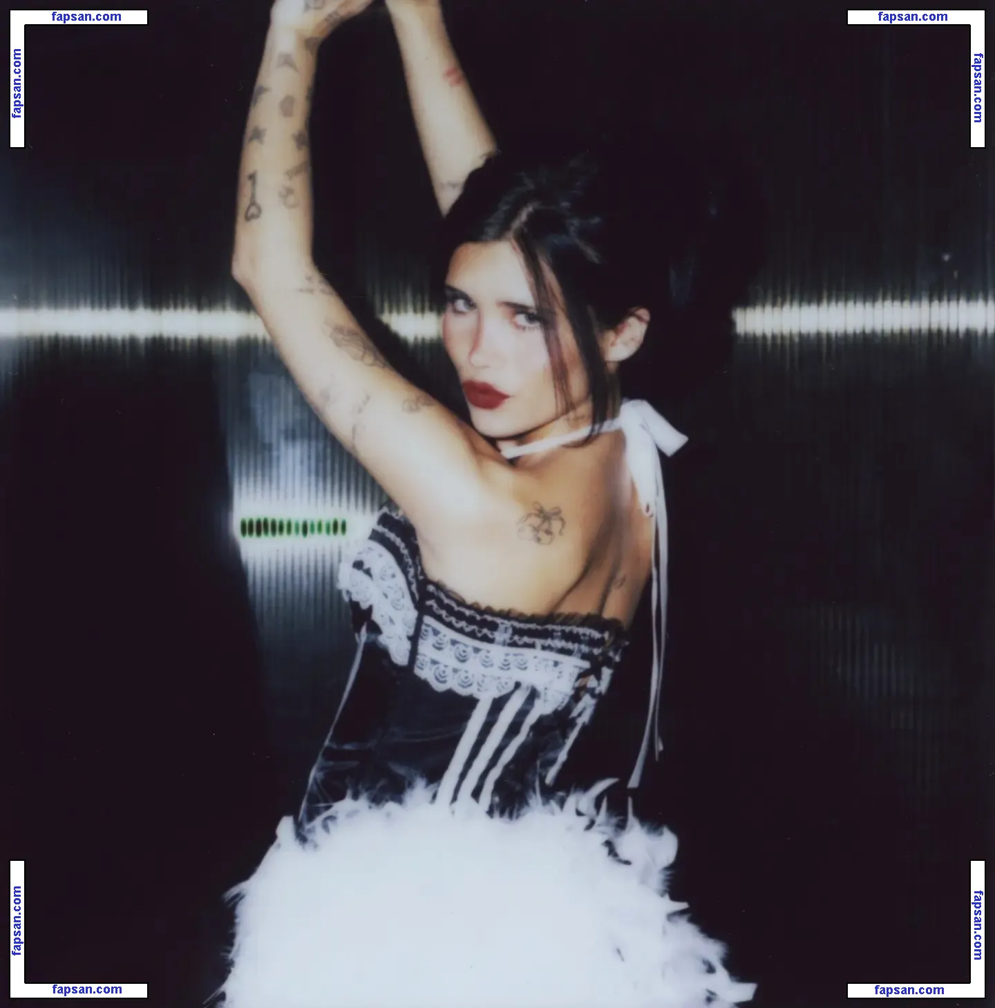 Nessa Barrett голая фото #0284 с Онлифанс