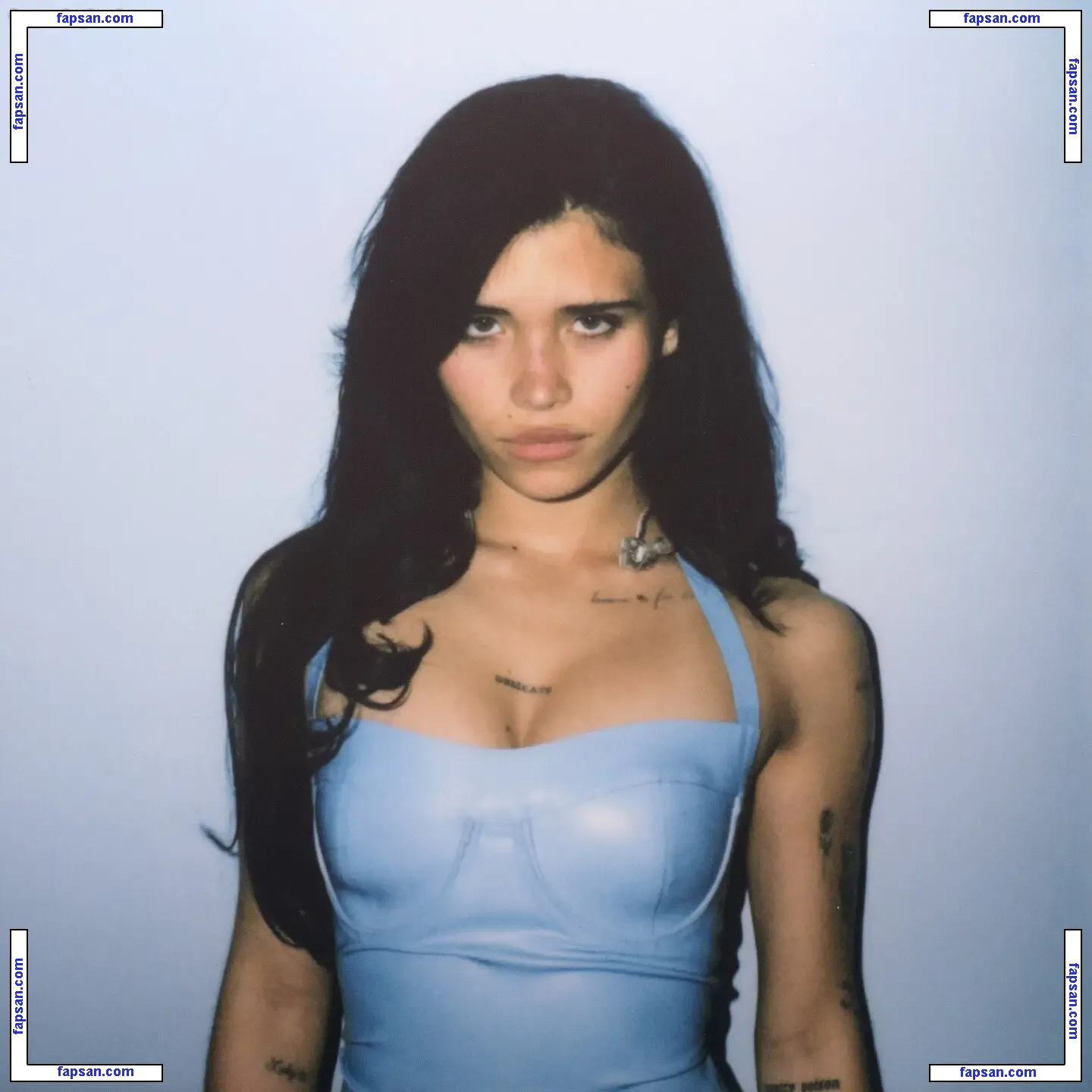 Nessa Barrett голая фото #0286 с Онлифанс