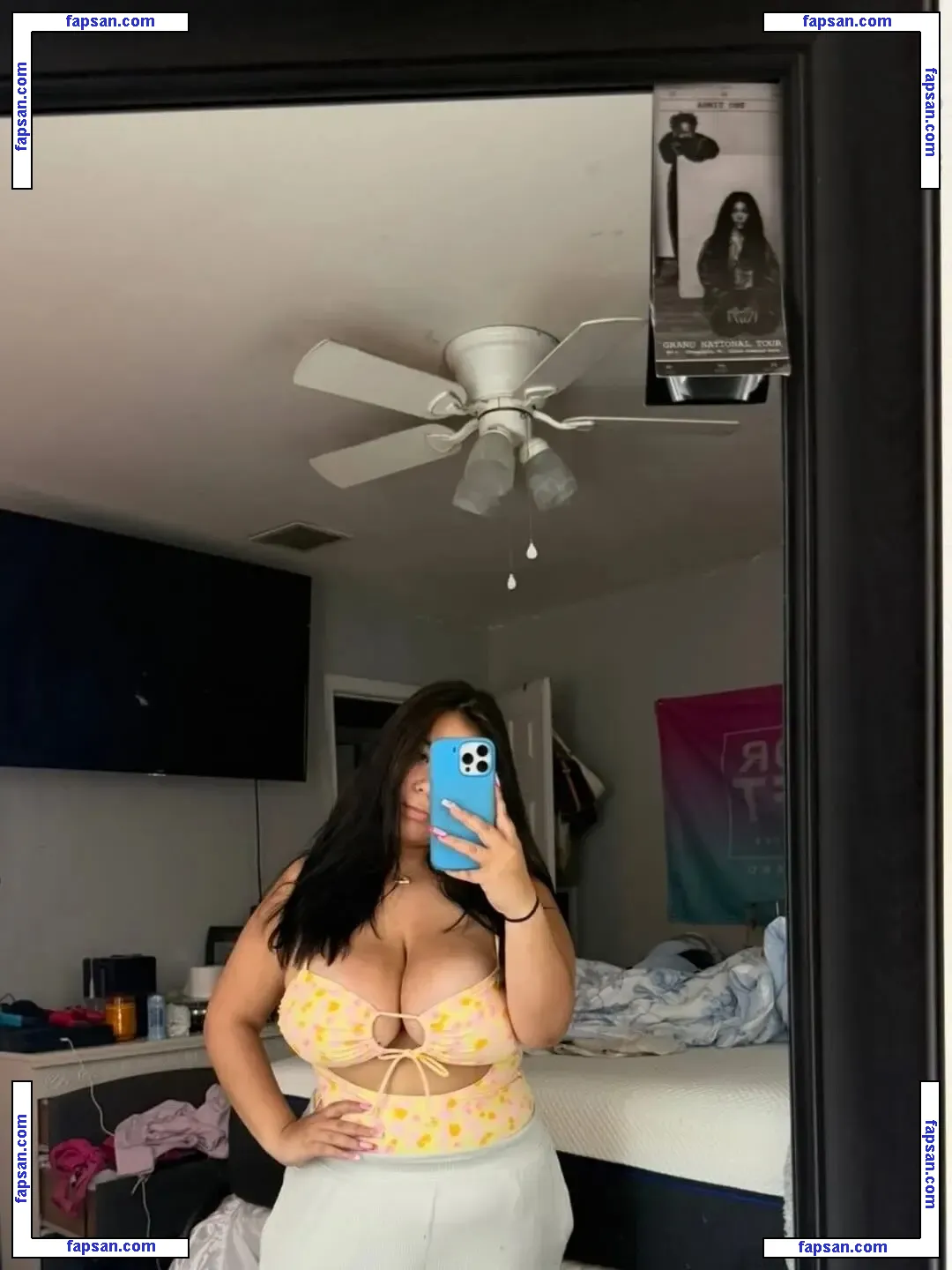 nessabarrett nude photo #0005 from OnlyFans
