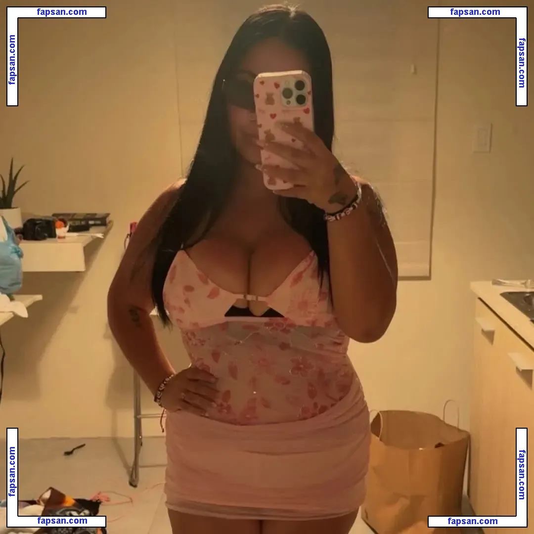 nessabarrett nude photo #0011 from OnlyFans