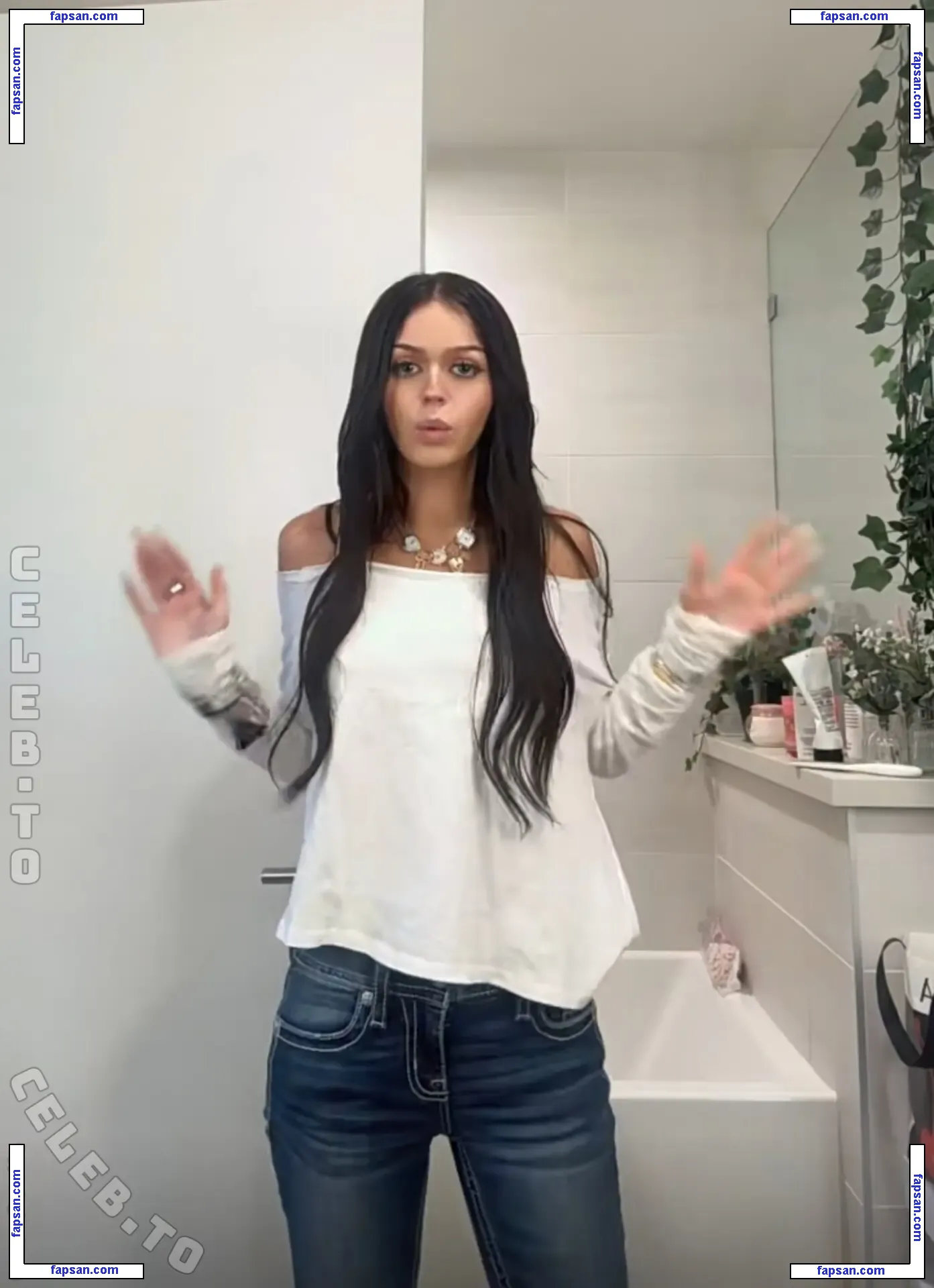 Nevaaadaa голая фото #0069 с Онлифанс