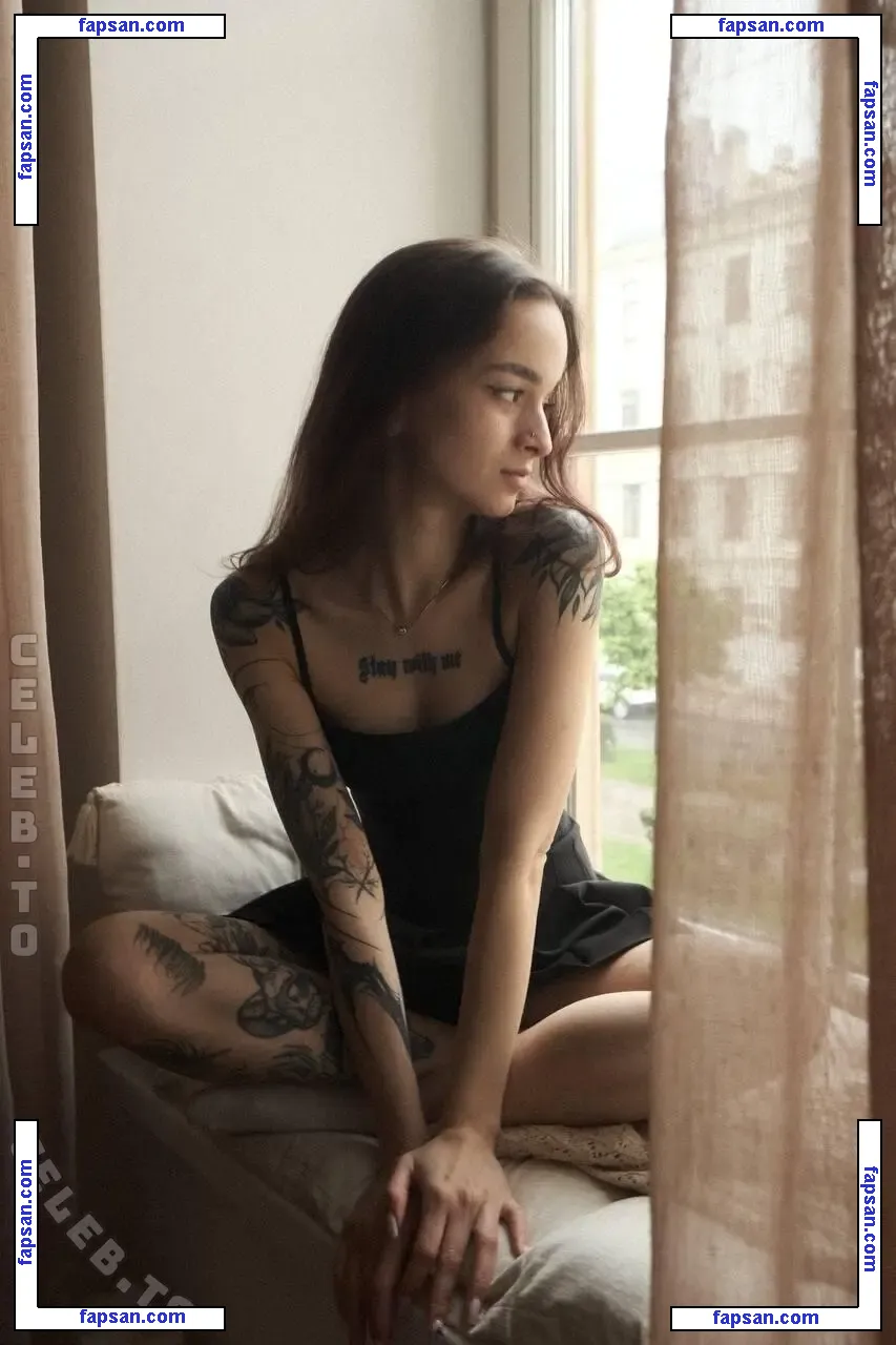 Newproject_ голая фото #0005 с Онлифанс