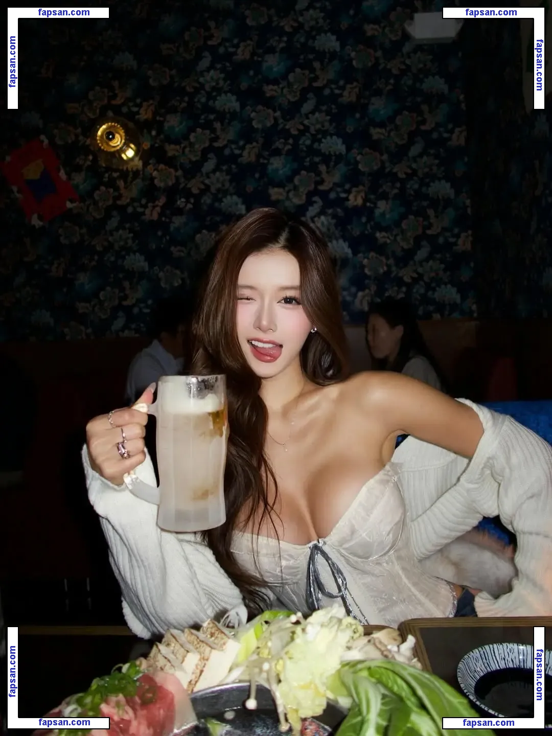 n.h.i nude photo #0003 from OnlyFans