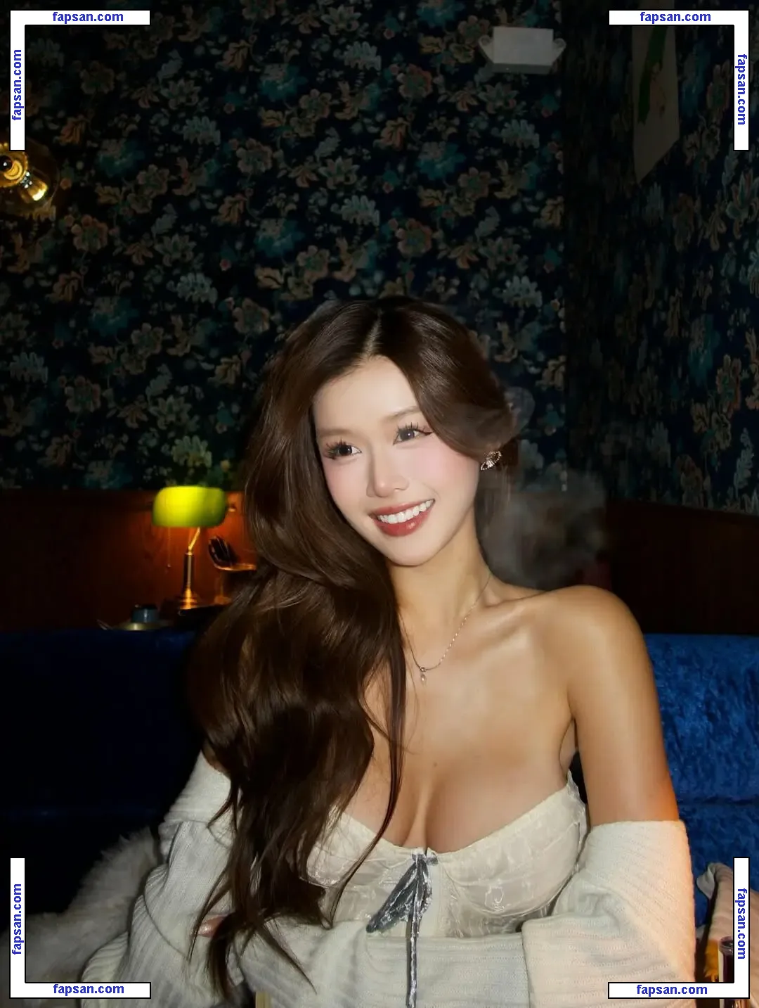 n.h.i nude photo #0008 from OnlyFans