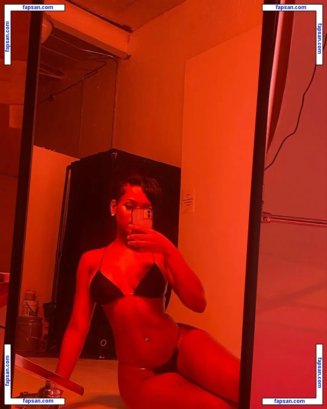 Nia.no.long nude photo #0005 from OnlyFans