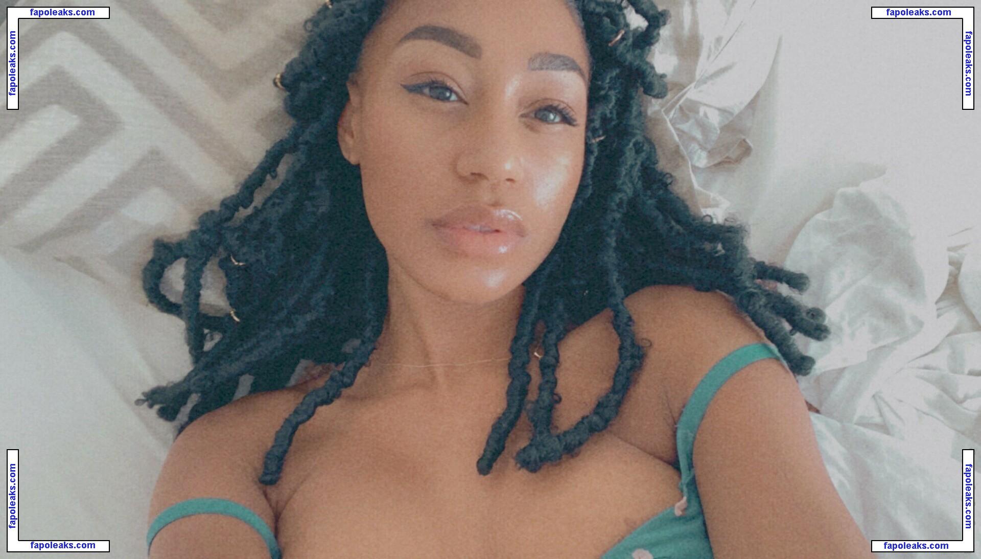 Nia Simone / neyahsimone / ninasiimone nude photo #0036 from OnlyFans