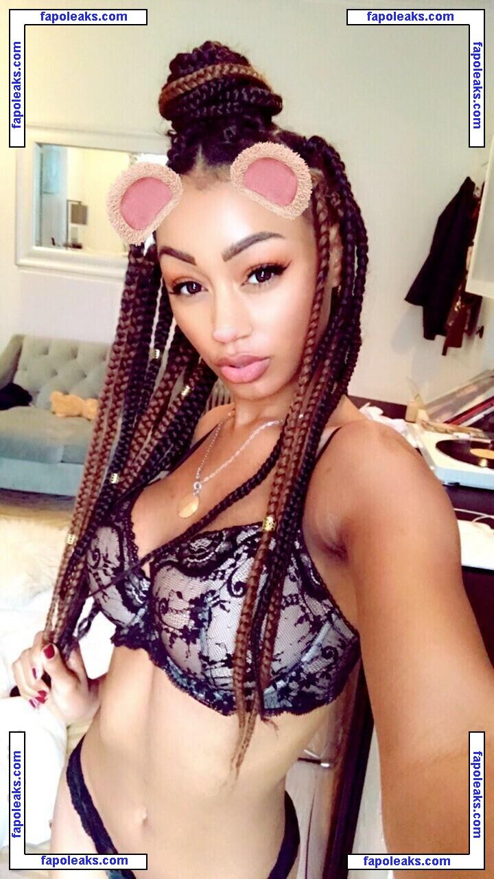 Nia Simone / neyahsimone / ninasiimone nude photo #0037 from OnlyFans