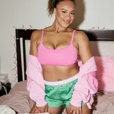 Nia Sioux голая #0078
